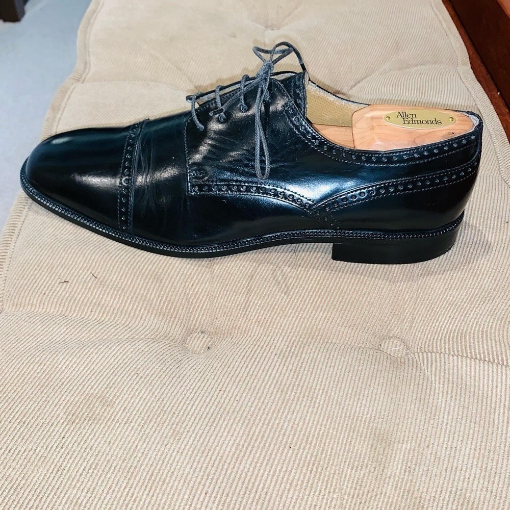 Giorgio Brutini Leather Brogue Cap Toe Oxfords. - Picture 8 of 14
